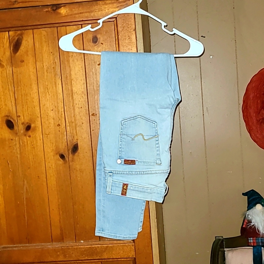 Seven] sz. 28 stretch jeans. these are in great shape! no flaws!